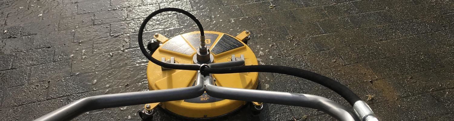 High pressure surface cleaning to driveway in Medway