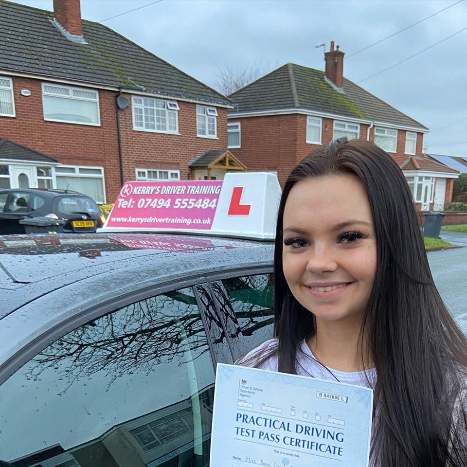 driving instructor warrington Kerrys driver training