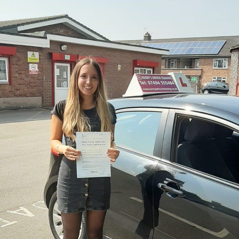 driving instructor warrington Kerrys driver training