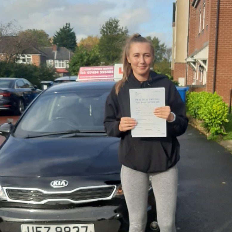 driving instructor warrington Kerrys driver training