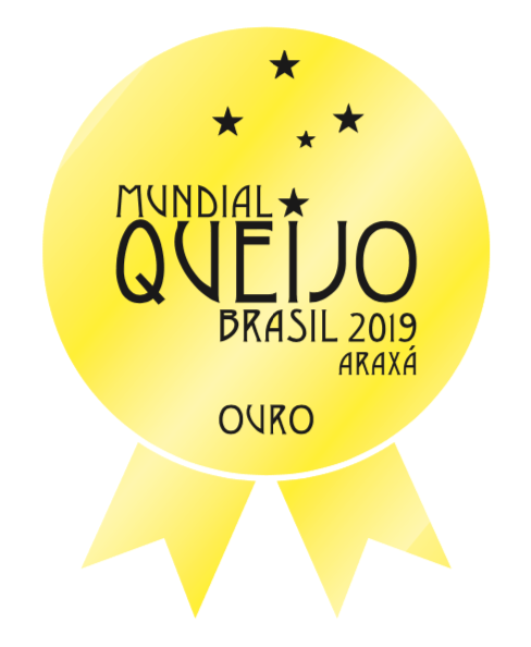 Uma medalha de ouro com as palavras mundial queijo brasil 2019