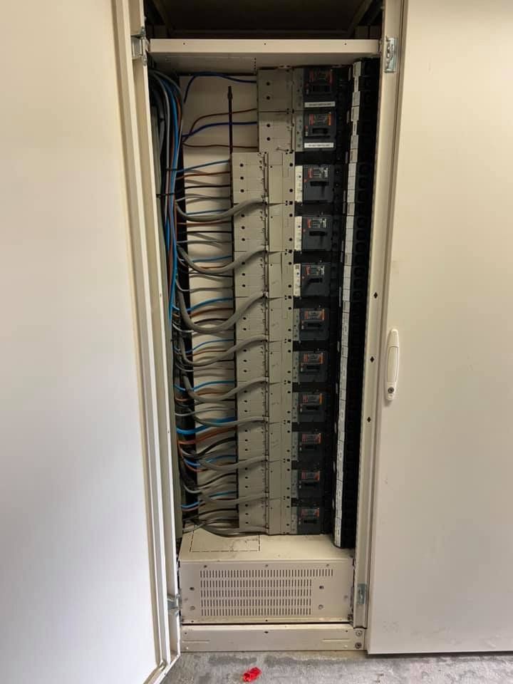 large fuse boxes