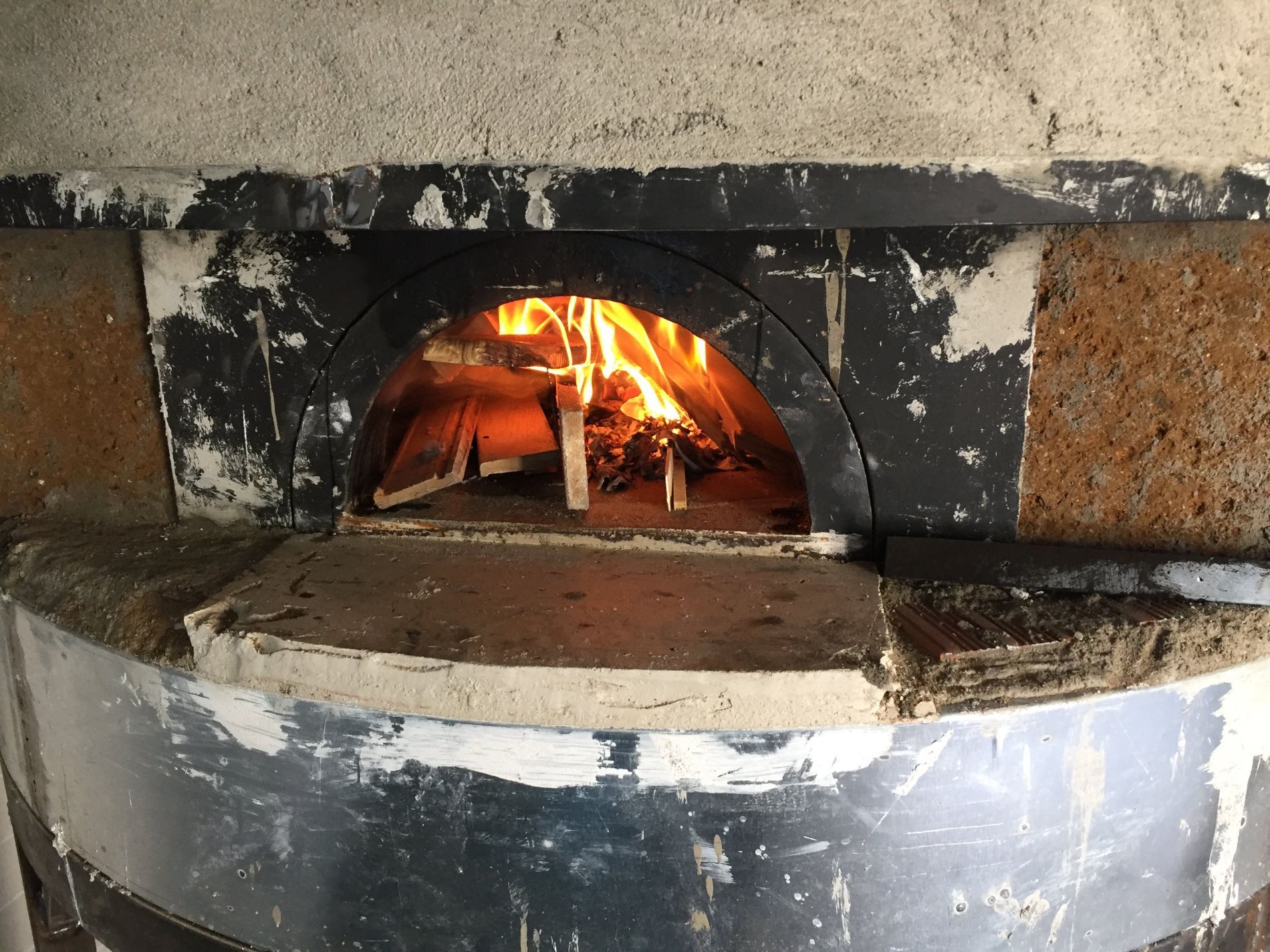 forno pizzeria da restaurare
