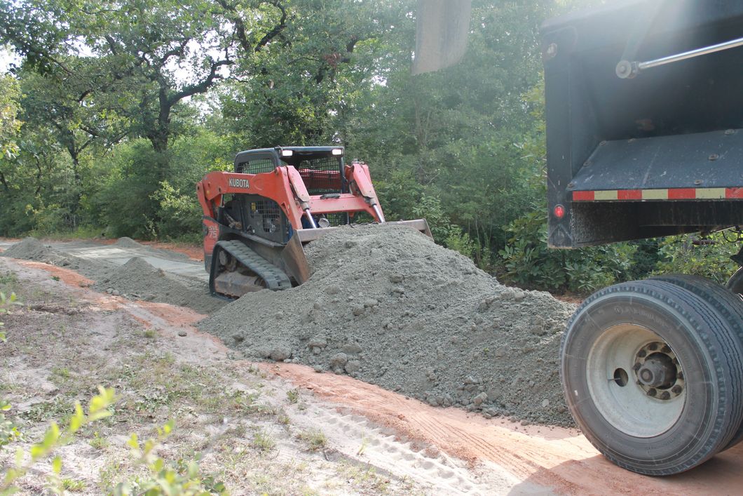 Rios Trucking Co., road construction in Hearne, TX