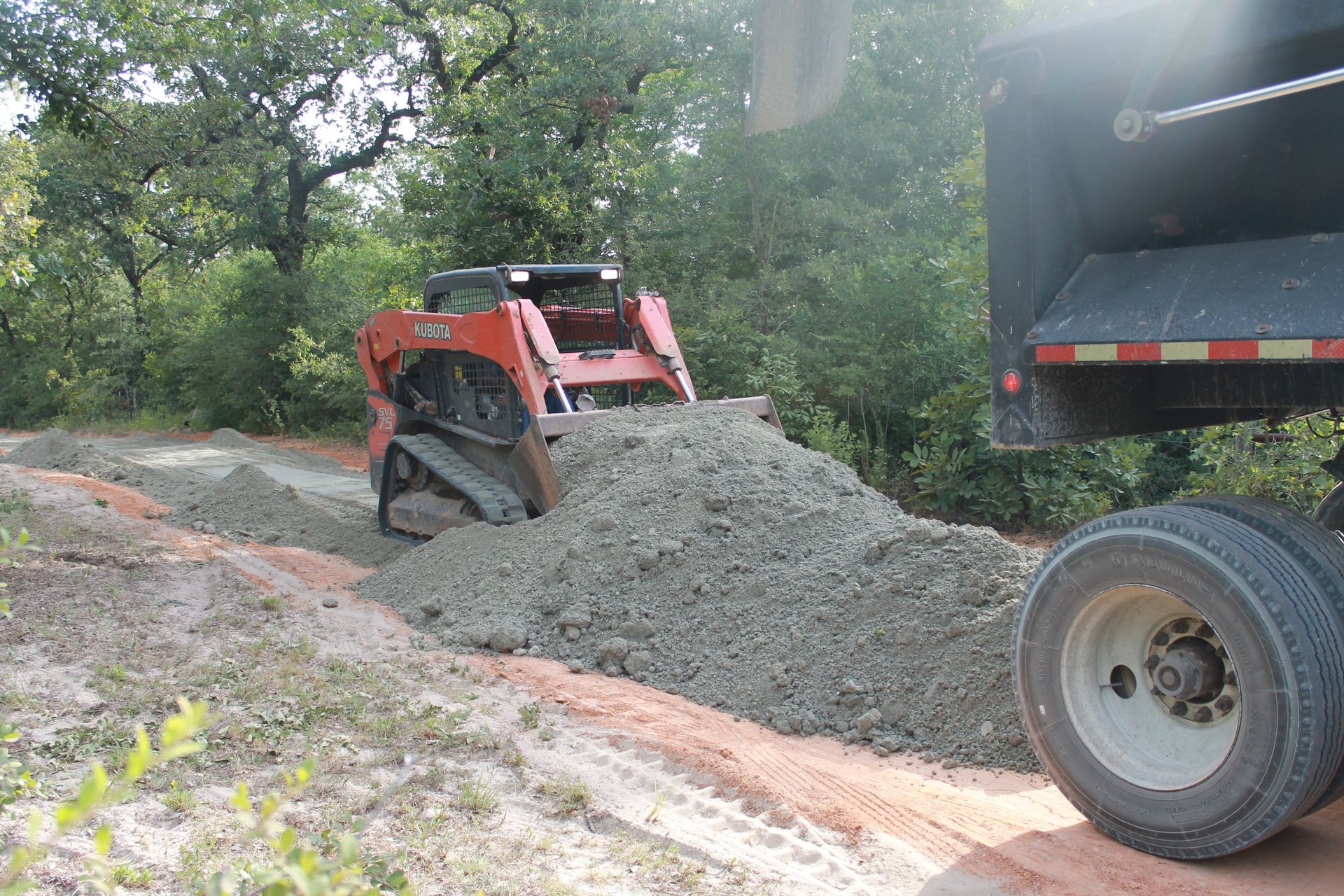 Rios Trucking Co., hauling, haul-off services, landscape materials and supplies delivery dump truck