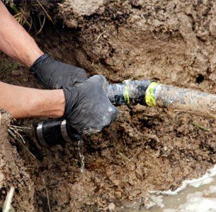 Septic Tank Cleaning — Repairing a Broken Pipe in DeLand, FL Septic Tank Cleaning — Repairing a Broken Pipe in DeLand, FL