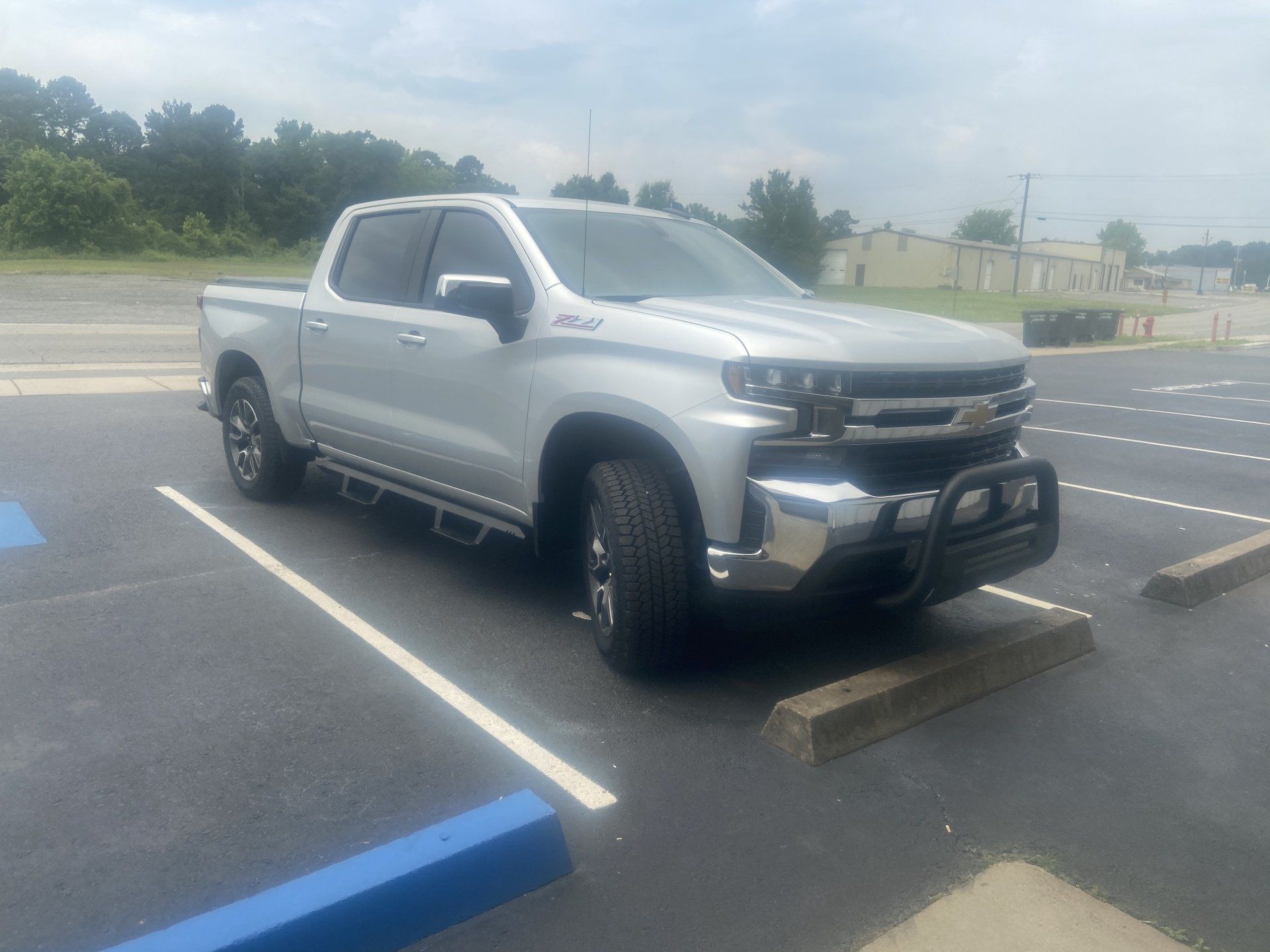 bull bar steps on 2020 chevy