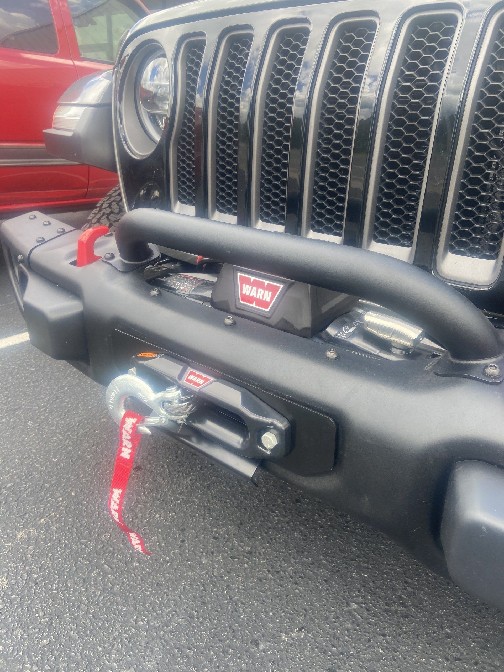 warn winch on jeep wrangler bumper