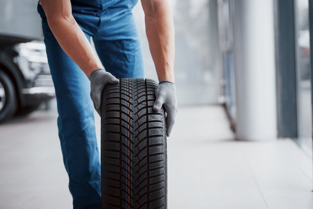 Man Show Thumbs Up - Tyre Service In Emerald
