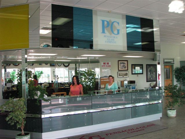 glass services 32