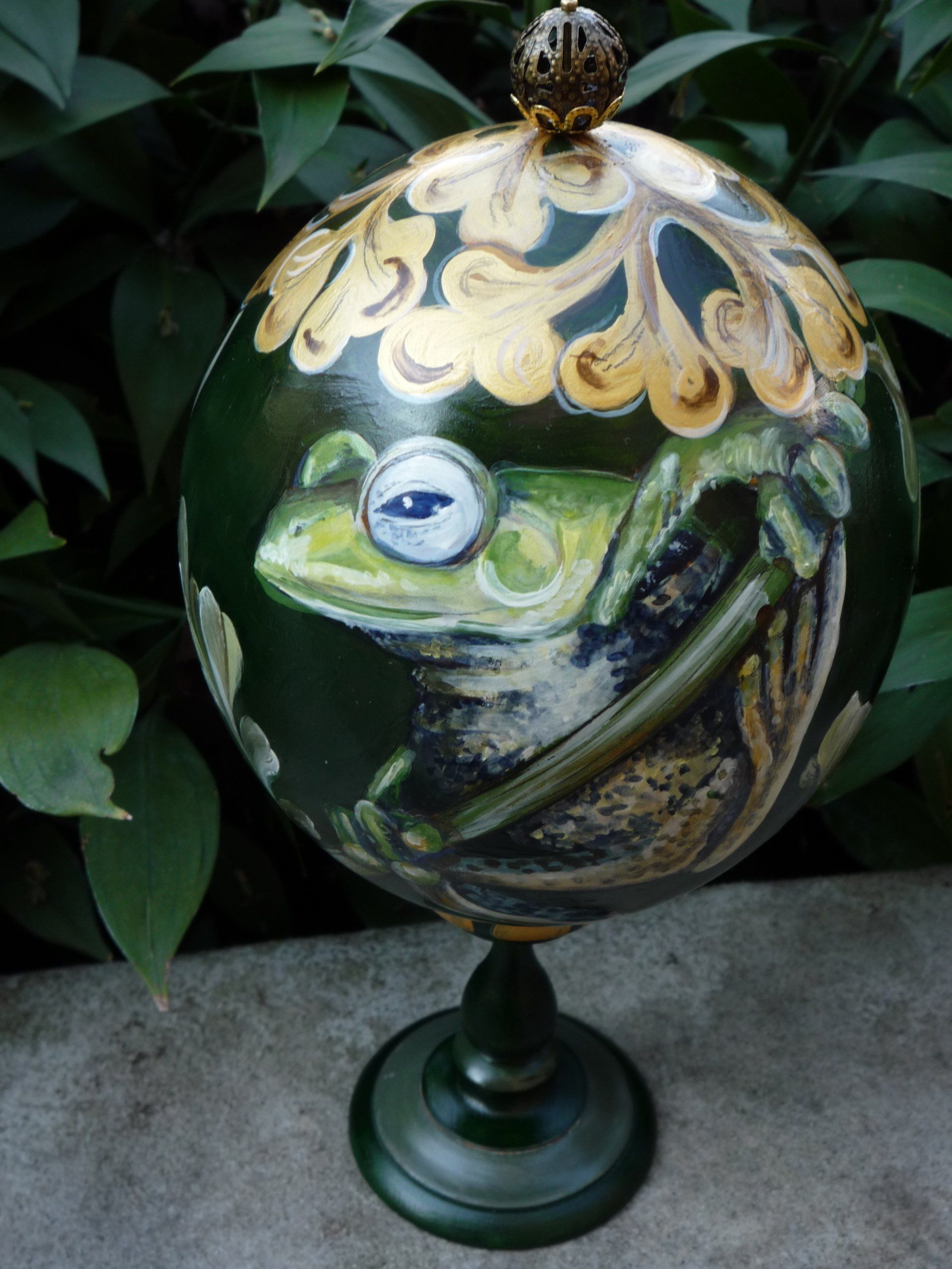 animali, cani, gatti, cavalli,  quadri, ritratti, dipinti, su misura, animali vestiti, oggetti, arredi, uova dipeinte, piatti, decorazioni, trompe, fiori, stencil, decoupage, carta, colla, matita, pennello, olio su tela , riviste, pubblicazioni, eventi, Marina Rigolone, artista, pittrice, decoratrice,