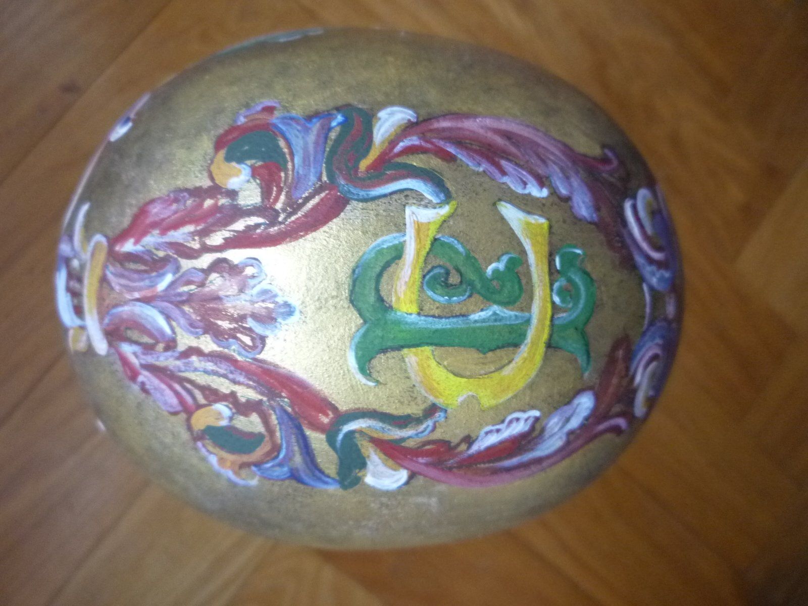 animali, cani, gatti, cavalli,  quadri, ritratti, dipinti, su misura, animali vestiti, oggetti, arredi, uova dipeinte, piatti, decorazioni, trompe, fiori, stencil, decoupage, carta, colla, matita, pennello, olio su tela , riviste, pubblicazioni, eventi, Marina Rigolone, artista, pittrice, decoratrice,