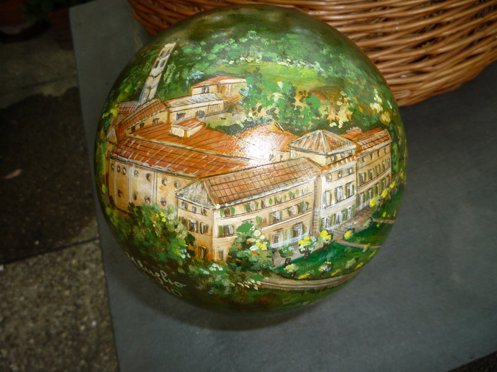 animali, cani, gatti, cavalli,  quadri, ritratti, dipinti, su misura, animali vestiti, oggetti, arredi, uova dipeinte, piatti, decorazioni, trompe, fiori, stencil, decoupage, carta, colla, matita, pennello, olio su tela , riviste, pubblicazioni, eventi, Marina Rigolone, artista, pittrice, decoratrice,