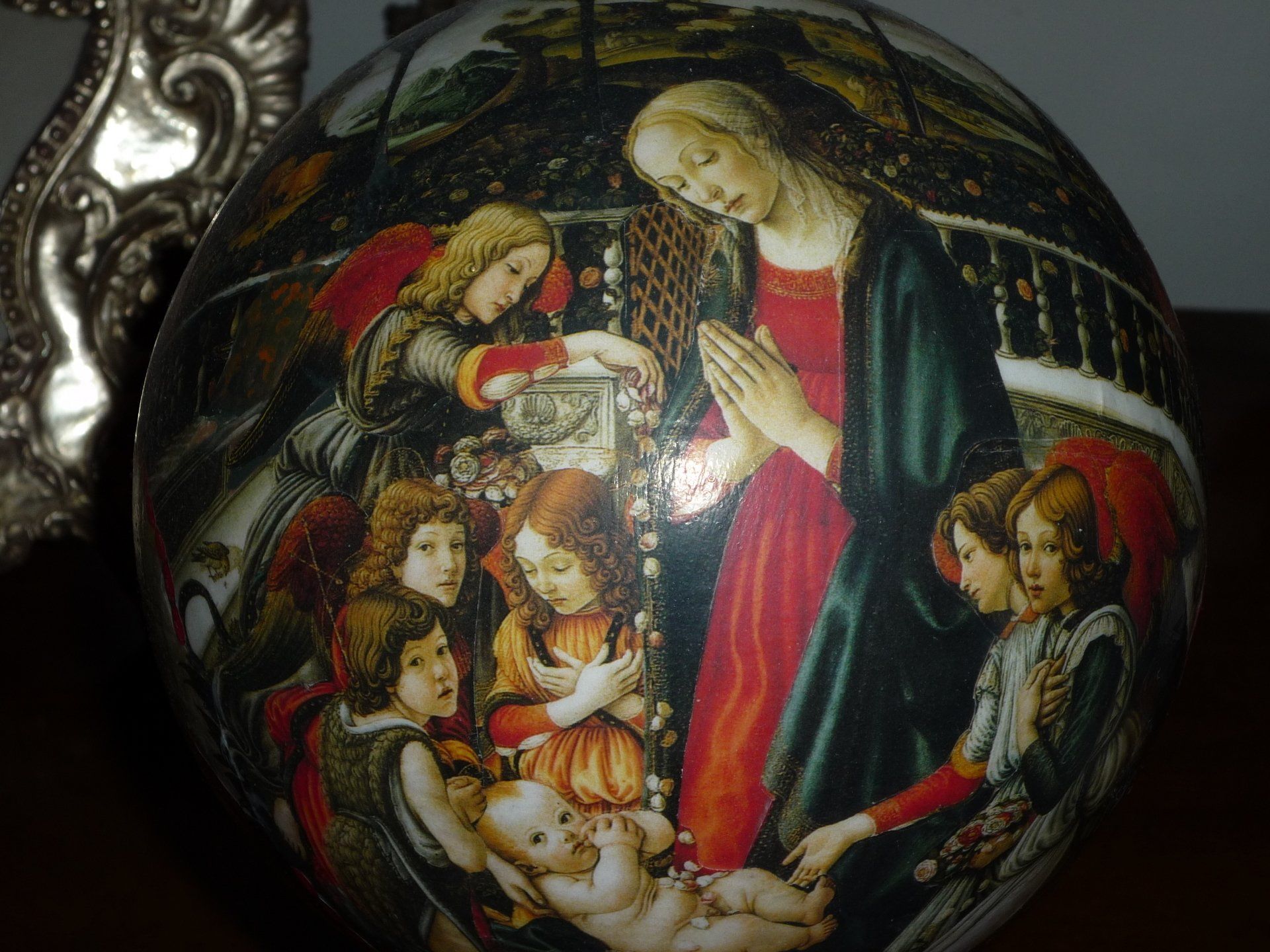animali, cani, gatti, cavalli,  quadri, ritratti, dipinti, su misura, animali vestiti, oggetti, arredi, uova dipeinte, piatti, decorazioni, trompe, fiori, stencil, decoupage, carta, colla, matita, pennello, olio su tela , riviste, pubblicazioni, eventi, Marina Rigolone, artista, pittrice, decoratrice,