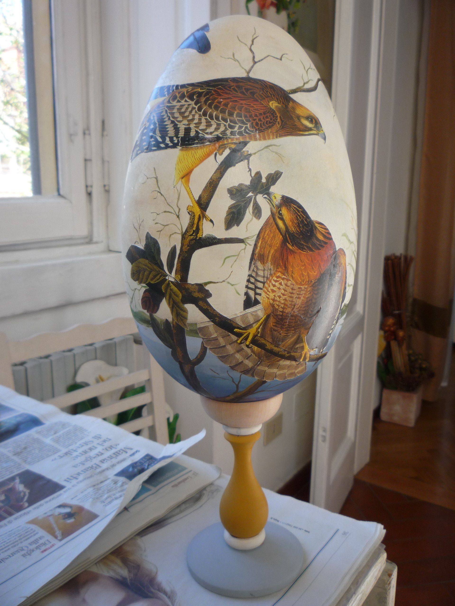 animali, cani, gatti, cavalli,  quadri, ritratti, dipinti, su misura, animali vestiti, oggetti, arredi, uova dipeinte, piatti, decorazioni, trompe, fiori, stencil, decoupage, carta, colla, matita, pennello, olio su tela , riviste, pubblicazioni, eventi, Marina Rigolone, artista, pittrice, decoratrice,
