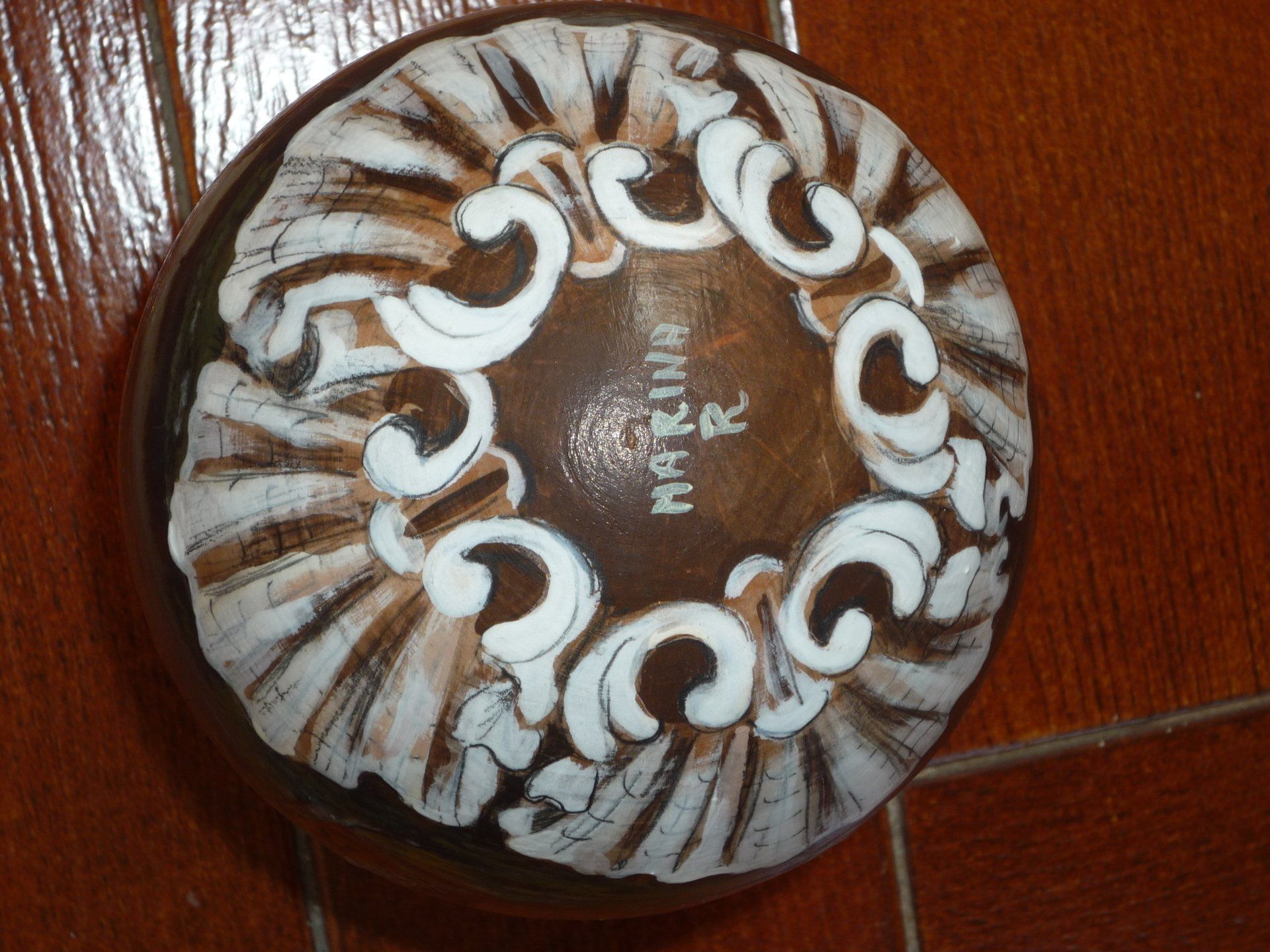 animali, cani, gatti, cavalli,  quadri, ritratti, dipinti, su misura, animali vestiti, oggetti, arredi, uova dipeinte, piatti, decorazioni, trompe, fiori, stencil, decoupage, carta, colla, matita, pennello, olio su tela , riviste, pubblicazioni, eventi, Marina Rigolone, artista, pittrice, decoratrice,