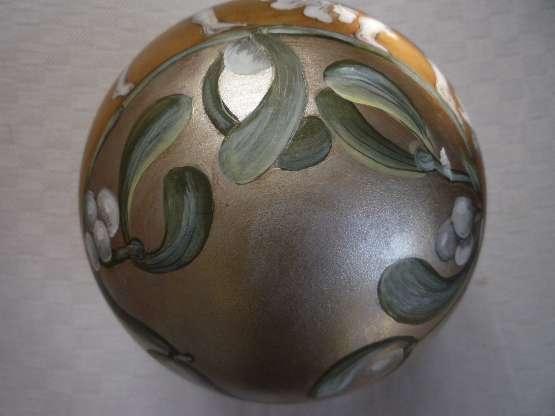 animali, cani, gatti, cavalli,  quadri, ritratti, dipinti, su misura, animali vestiti, oggetti, arredi, uova dipeinte, piatti, decorazioni, trompe, fiori, stencil, decoupage, carta, colla, matita, pennello, olio su tela , riviste, pubblicazioni, eventi, Marina Rigolone, artista, pittrice, decoratrice,