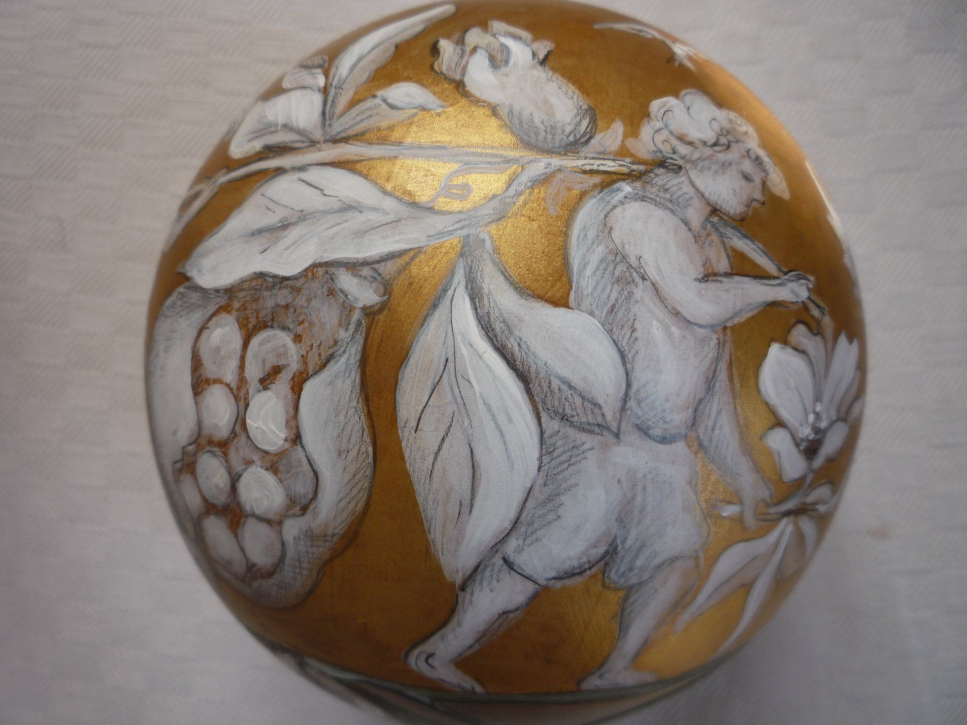 animali, cani, gatti, cavalli,  quadri, ritratti, dipinti, su misura, animali vestiti, oggetti, arredi, uova dipeinte, piatti, decorazioni, trompe, fiori, stencil, decoupage, carta, colla, matita, pennello, olio su tela , riviste, pubblicazioni, eventi, Marina Rigolone, artista, pittrice, decoratrice,