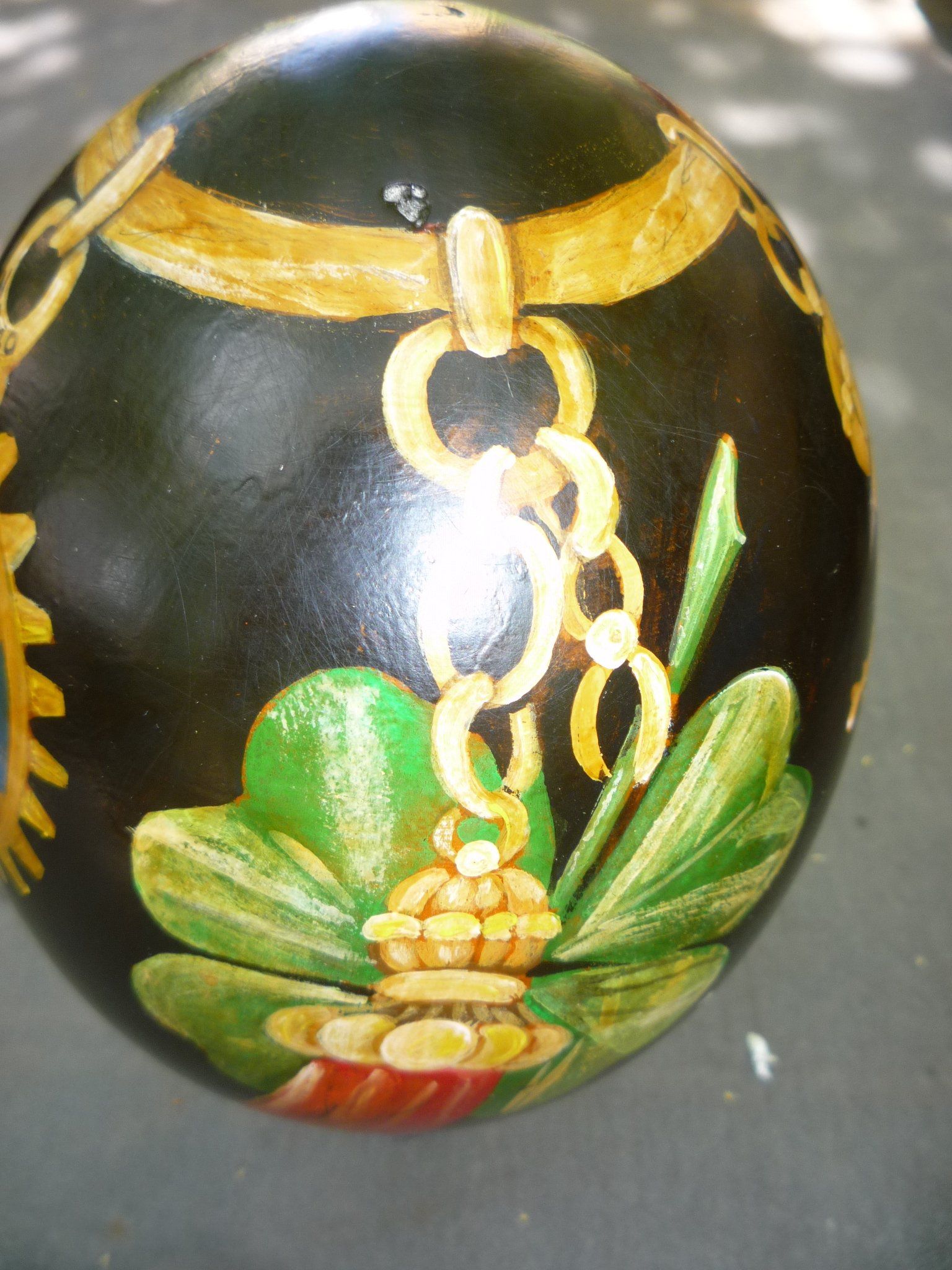animali, cani, gatti, cavalli,  quadri, ritratti, dipinti, su misura, animali vestiti, oggetti, arredi, uova dipeinte, piatti, decorazioni, trompe, fiori, stencil, decoupage, carta, colla, matita, pennello, olio su tela , riviste, pubblicazioni, eventi, Marina Rigolone, artista, pittrice, decoratrice,