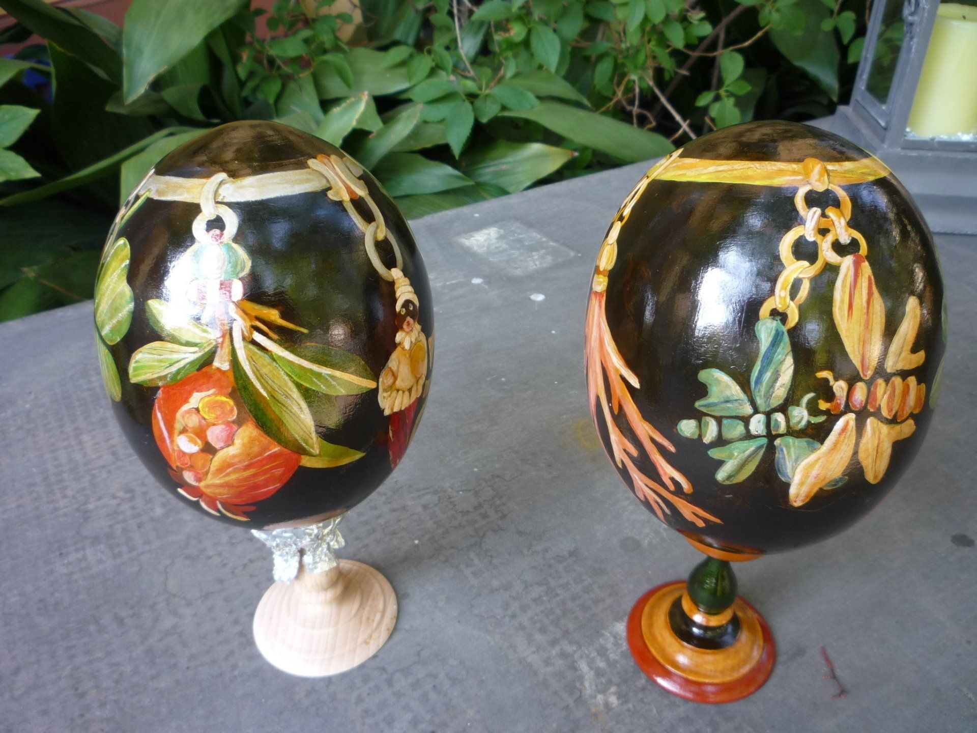 animali, cani, gatti, cavalli,  quadri, ritratti, dipinti, su misura, animali vestiti, oggetti, arredi, uova dipeinte, piatti, decorazioni, trompe, fiori, stencil, decoupage, carta, colla, matita, pennello, olio su tela , riviste, pubblicazioni, eventi, Marina Rigolone, artista, pittrice, decoratrice,