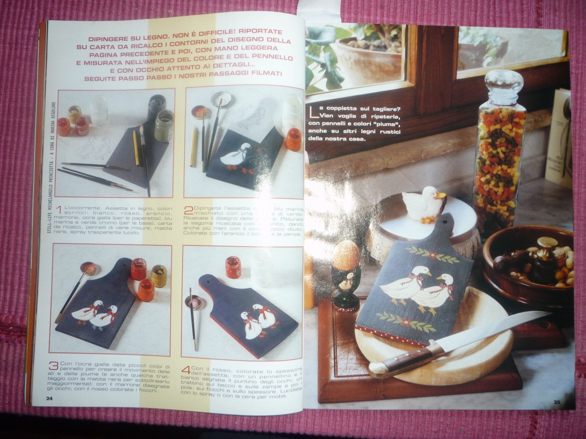 animali, cani, gatti, cavalli,  quadri, giornali, ritratti, dipinti, su misura, animali vestiti, oggetti, arredi, uova dipinte, piatti, decorazioni, trompe, fiori, stencil, decoupage, carta, colla, matita, pennello, olio su tela , riviste, libri, pubblicazioni, eventi, Marina Rigolone, artista, pittrice, decoratrice,