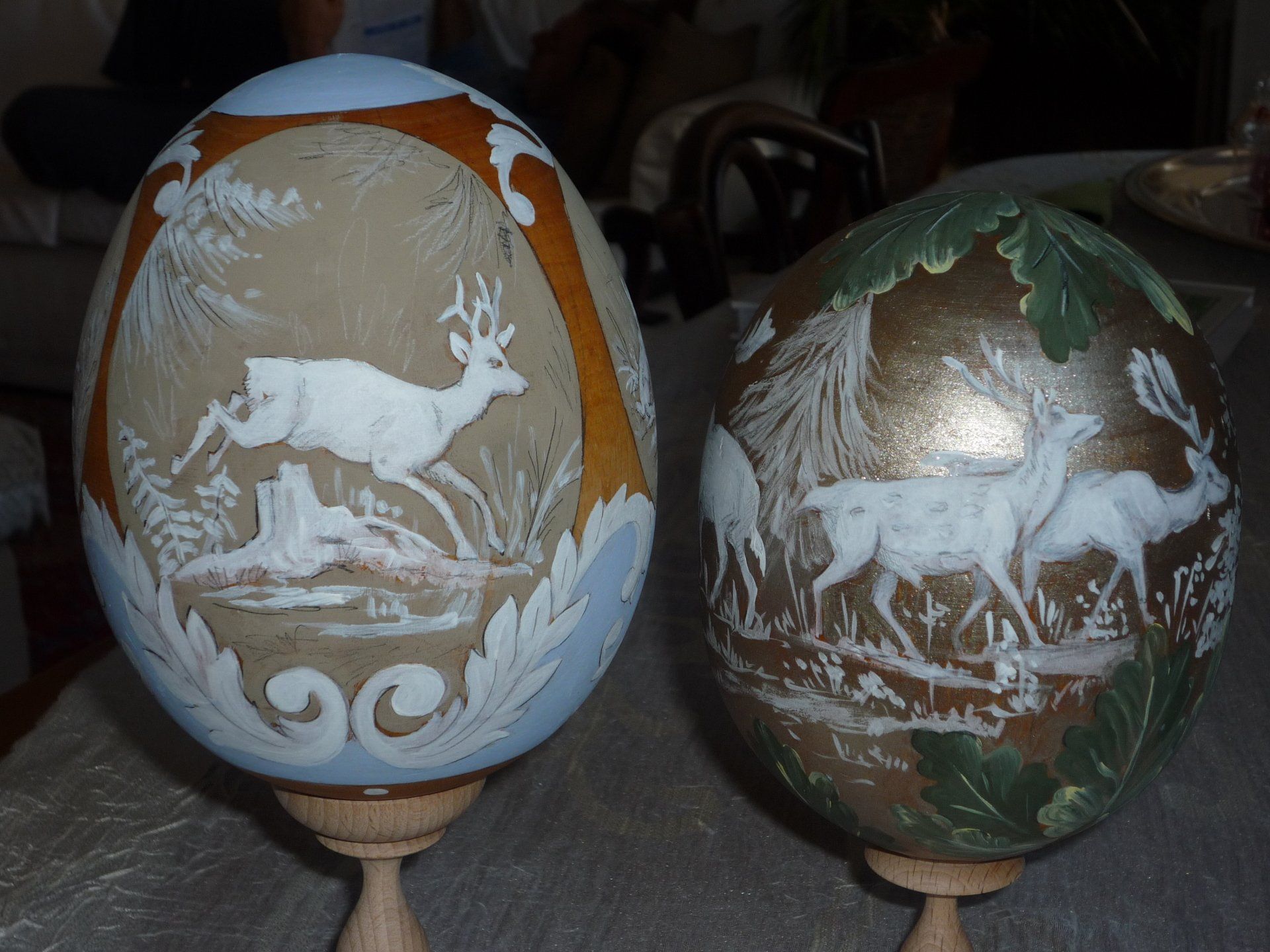 animali, cani, gatti, cavalli,  quadri, ritratti, dipinti, su misura, animali vestiti, oggetti, arredi, uova dipeinte, piatti, decorazioni, trompe, fiori, stencil, decoupage, carta, colla, matita, pennello, olio su tela , riviste, pubblicazioni, eventi, Marina Rigolone, artista, pittrice, decoratrice,
