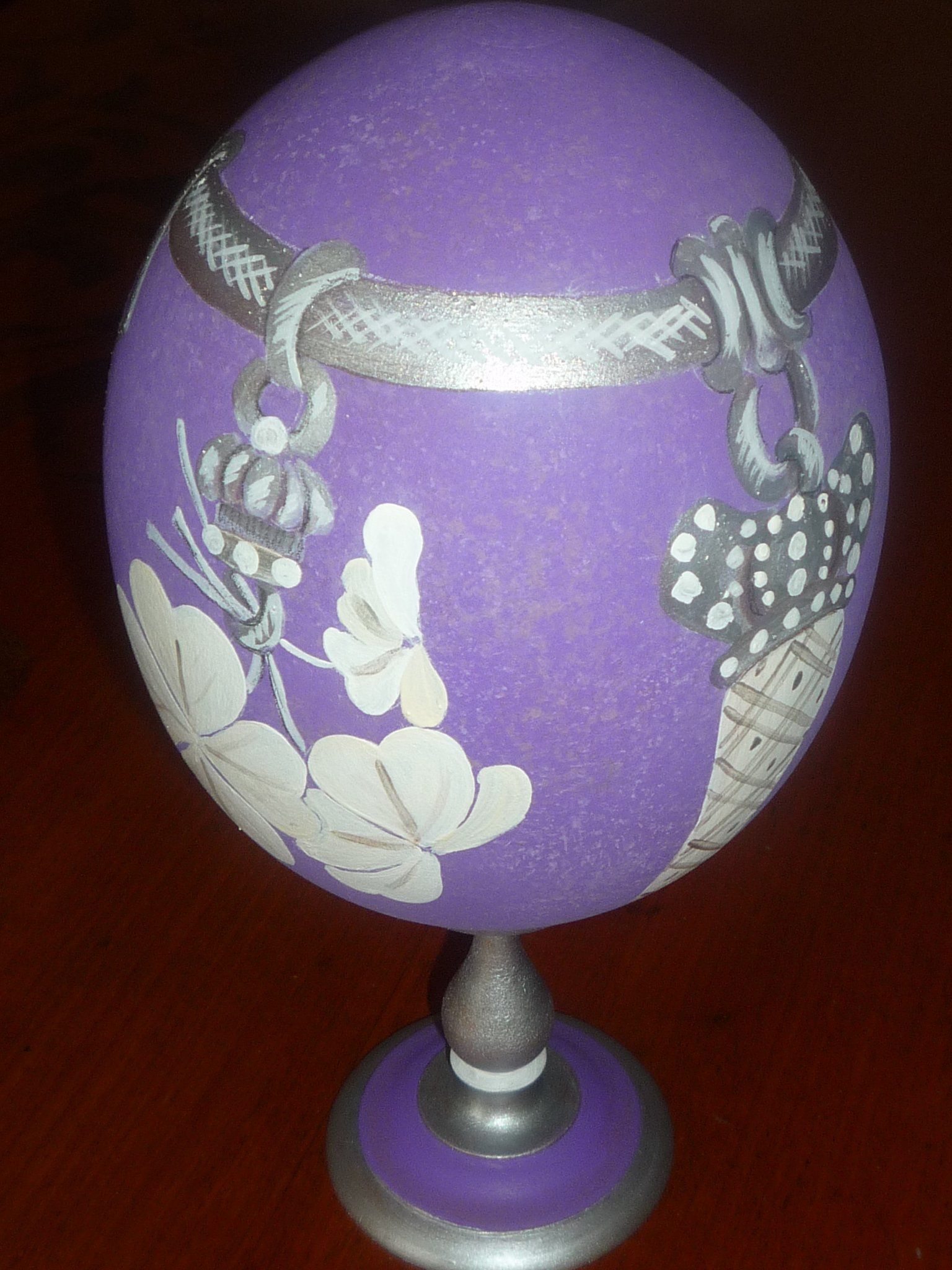 animali, cani, gatti, cavalli,  quadri, ritratti, dipinti, su misura, animali vestiti, oggetti, arredi, uova dipeinte, piatti, decorazioni, trompe, fiori, stencil, decoupage, carta, colla, matita, pennello, olio su tela , riviste, pubblicazioni, eventi, Marina Rigolone, artista, pittrice, decoratrice,