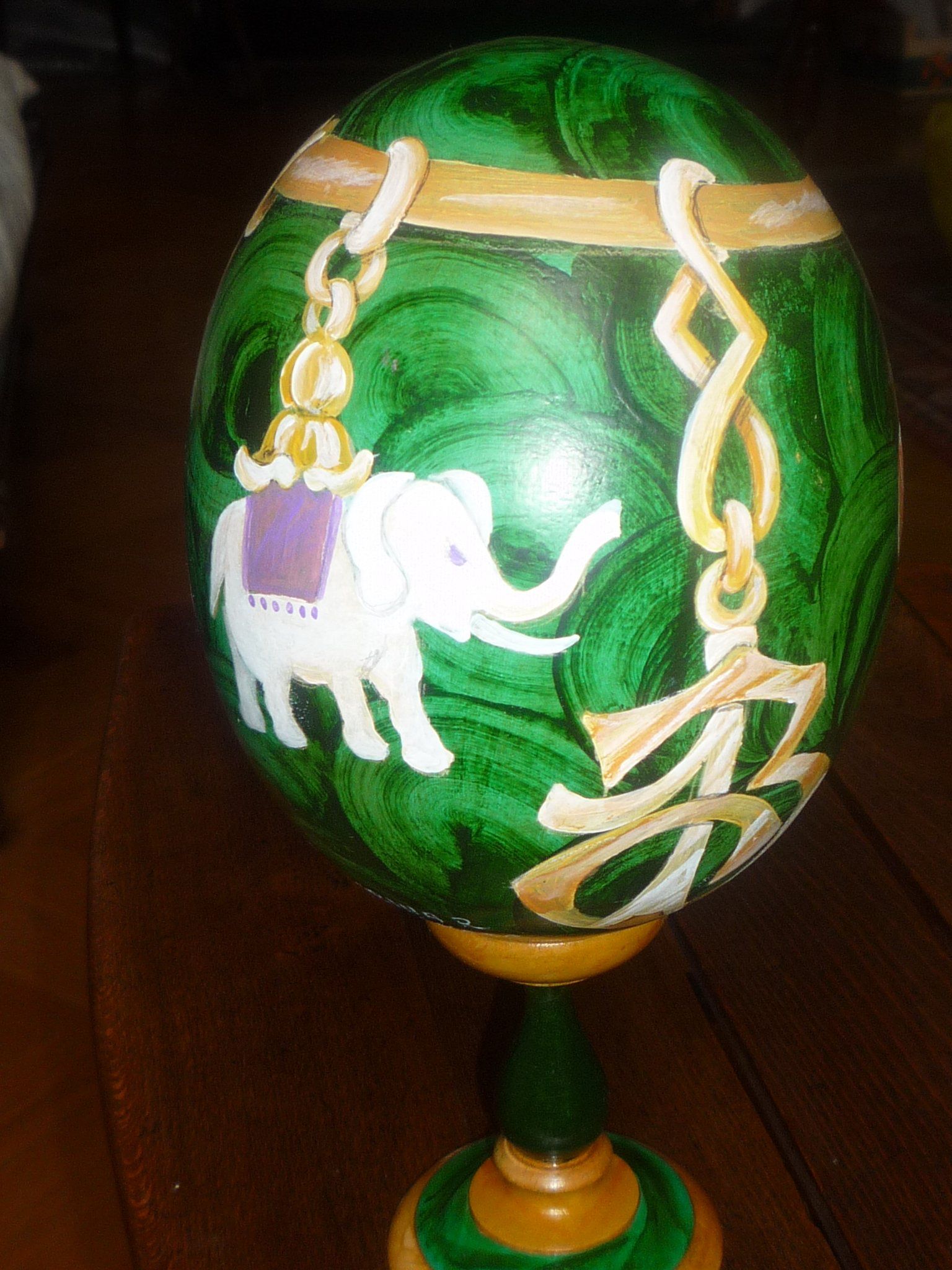 animali, cani, gatti, cavalli,  quadri, ritratti, dipinti, su misura, animali vestiti, oggetti, arredi, uova dipeinte, piatti, decorazioni, trompe, fiori, stencil, decoupage, carta, colla, matita, pennello, olio su tela , riviste, pubblicazioni, eventi, Marina Rigolone, artista, pittrice, decoratrice,