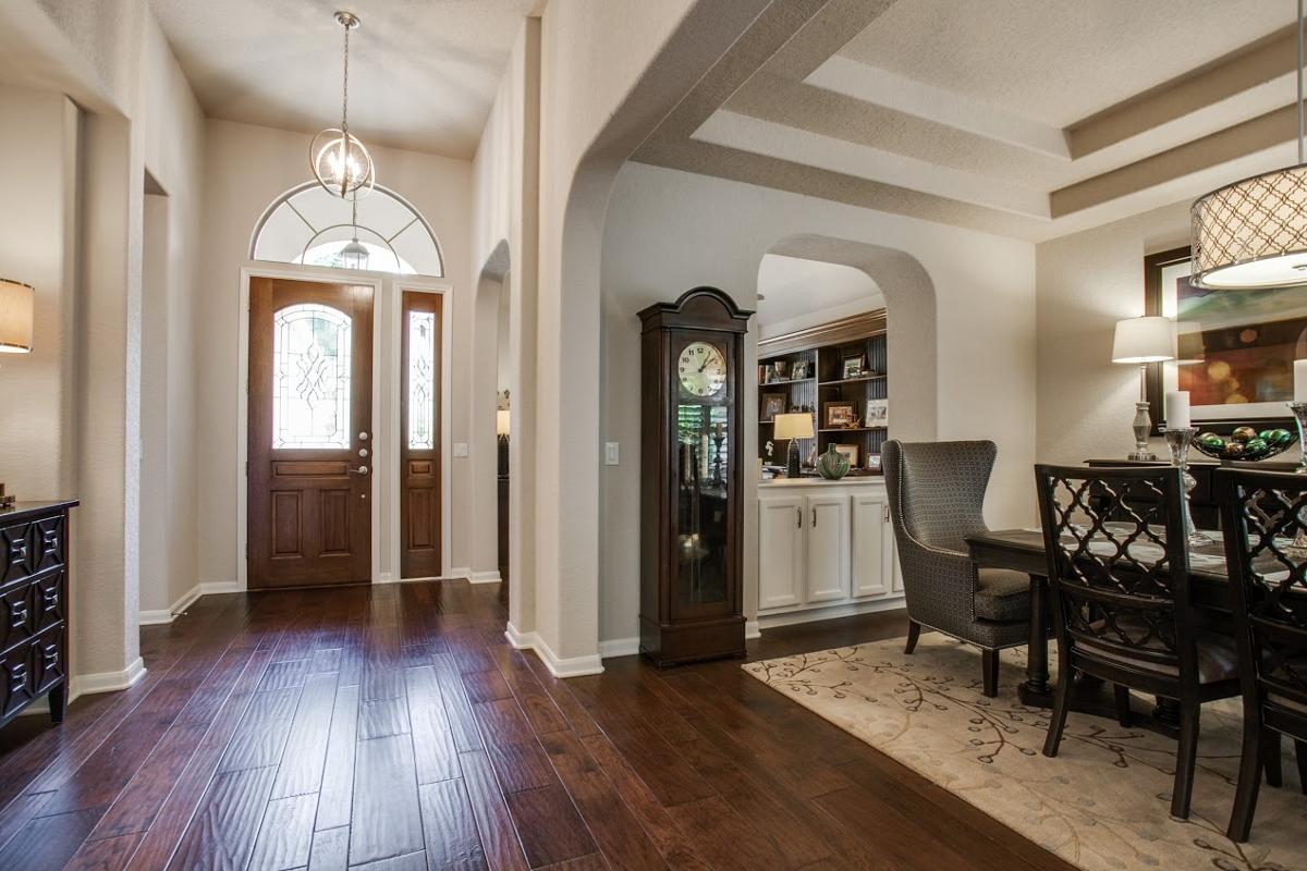 hardwood flooring renovated in San Antonio, TX