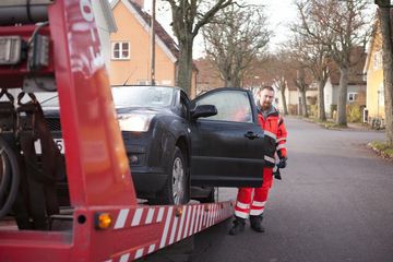 Emergency road assistance