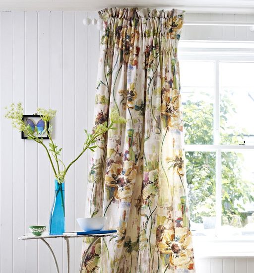 Call us for curtain and blind fitting in Portsmouth