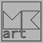 logo van webwinkel mk art van glasatelier knoppert zwart op grijze achtergrond