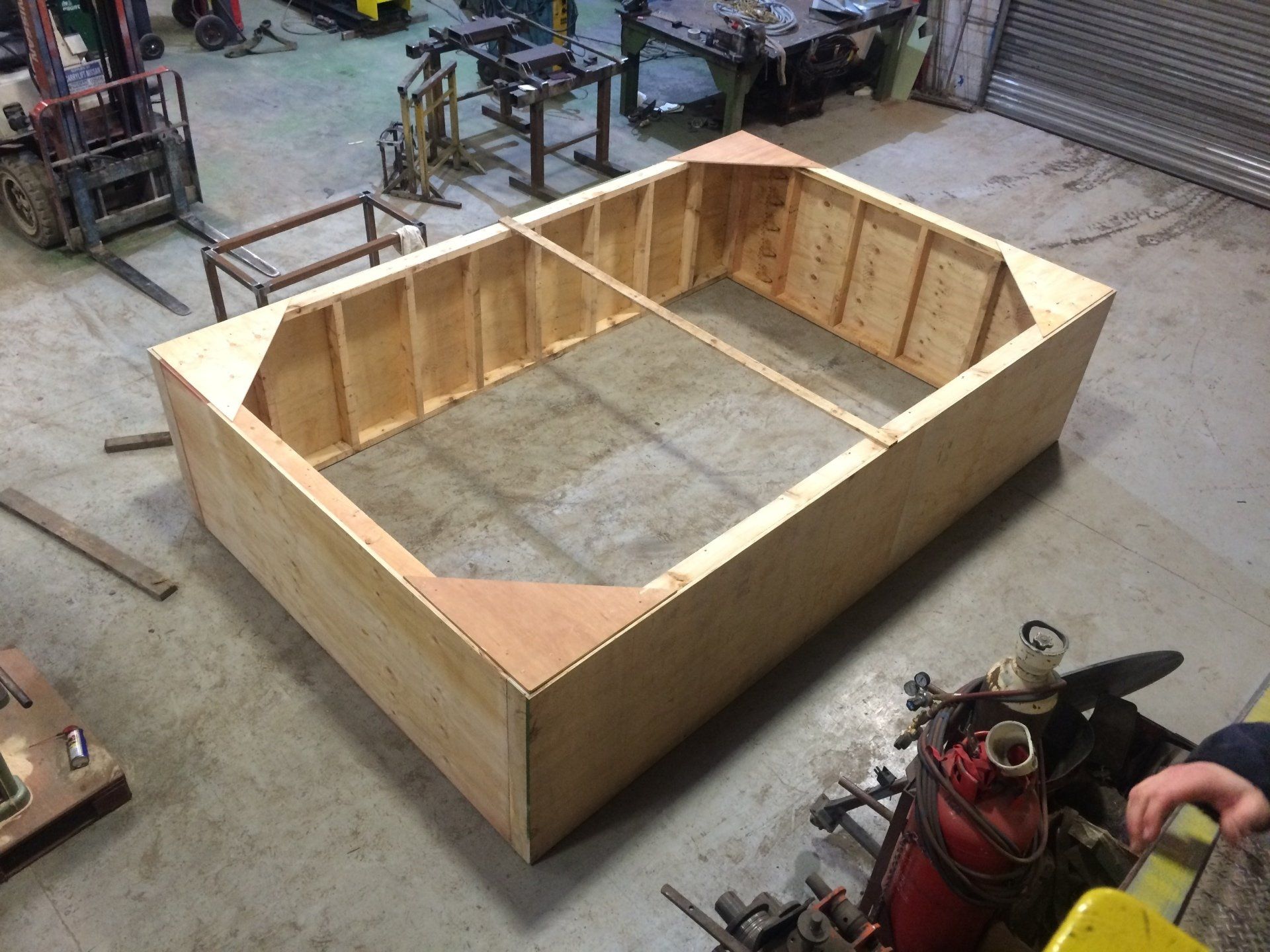 Timber services 16