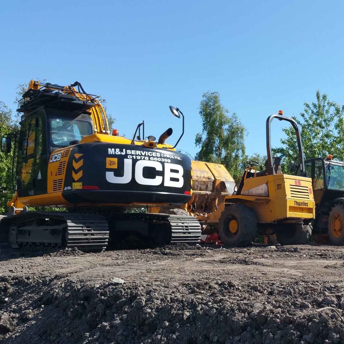 COMMERCIAL BUILDER SERVICES