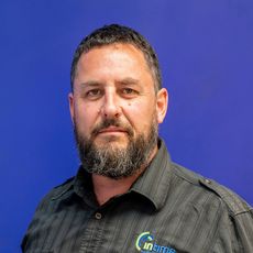 Steve Dennis