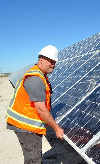professional solar panel technician