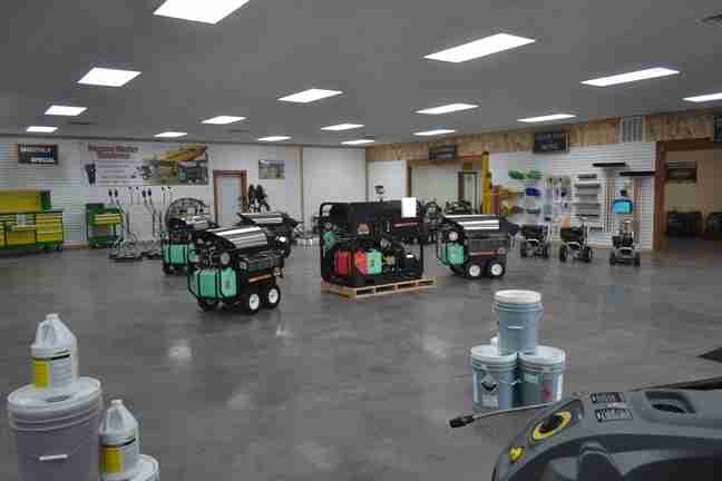 Pressure Washer Warehouse - Pressure Washer Service in Divernon, IL