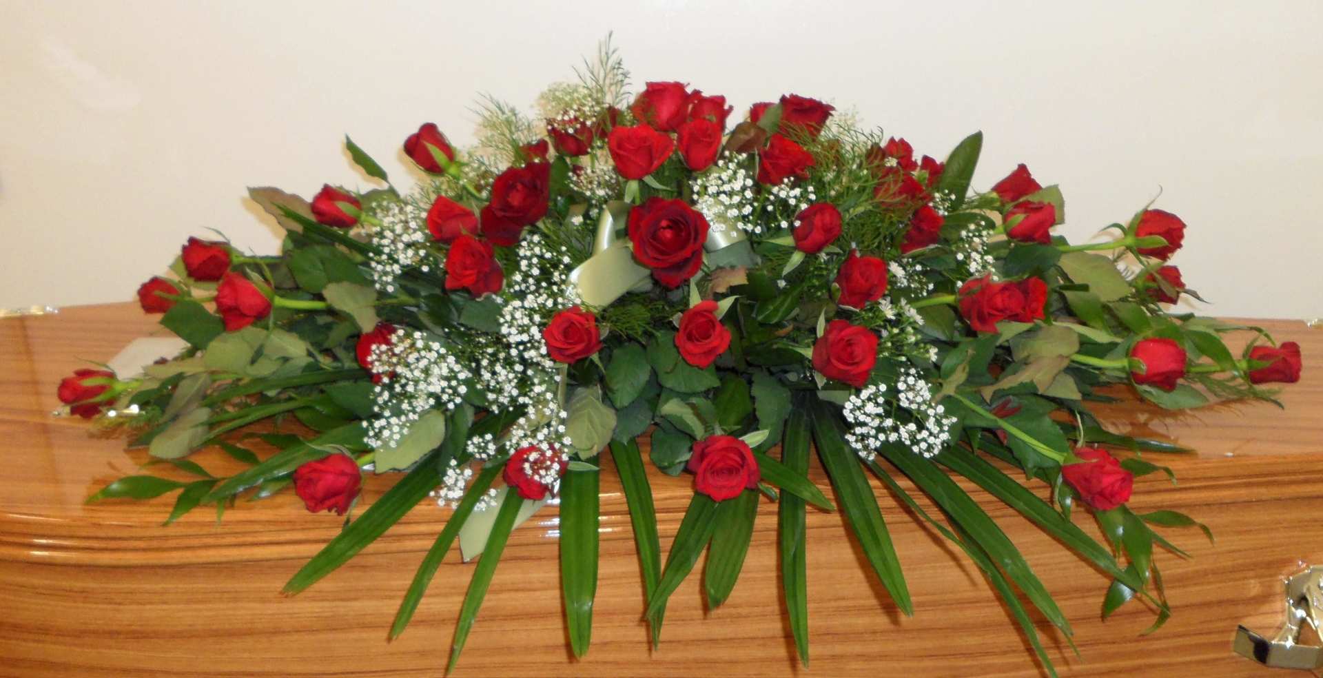 Red Rose Casket Spray – Funeral tributes in Rockhampton, QLD