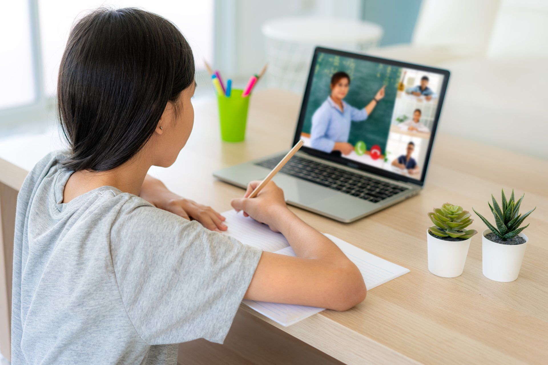 promoción de la educación virtual