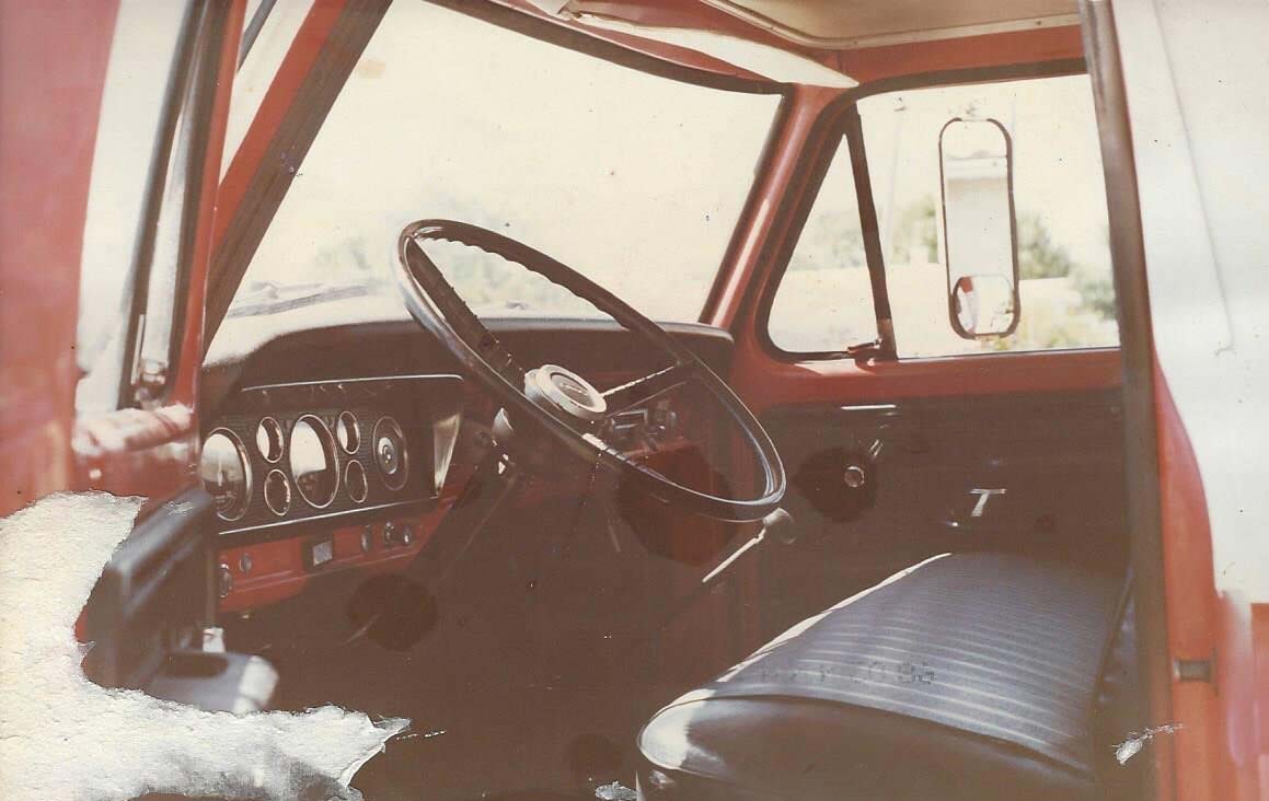 Steering wheel - Moving & Storage in Petersburg, FL