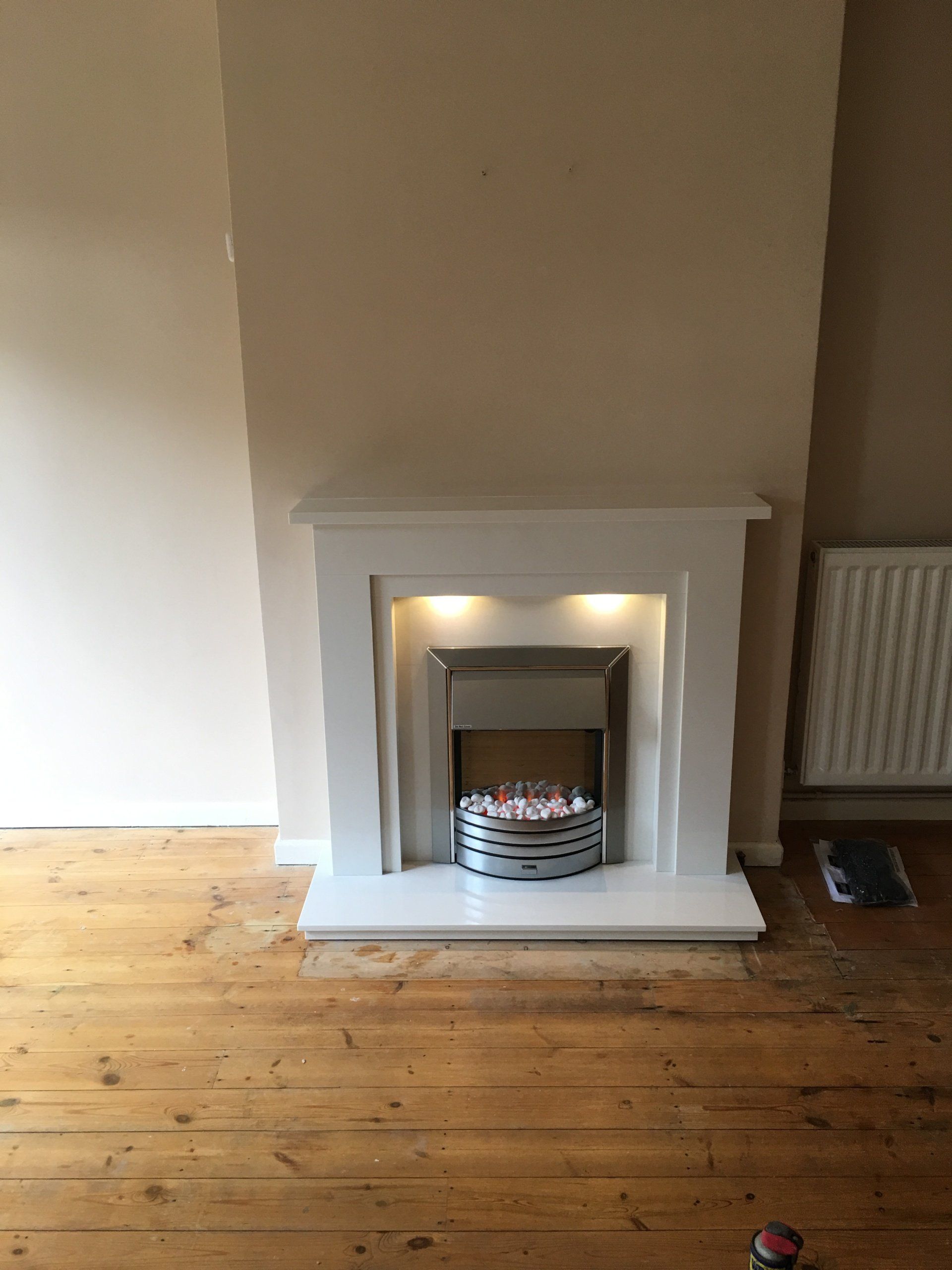 Model fireplace