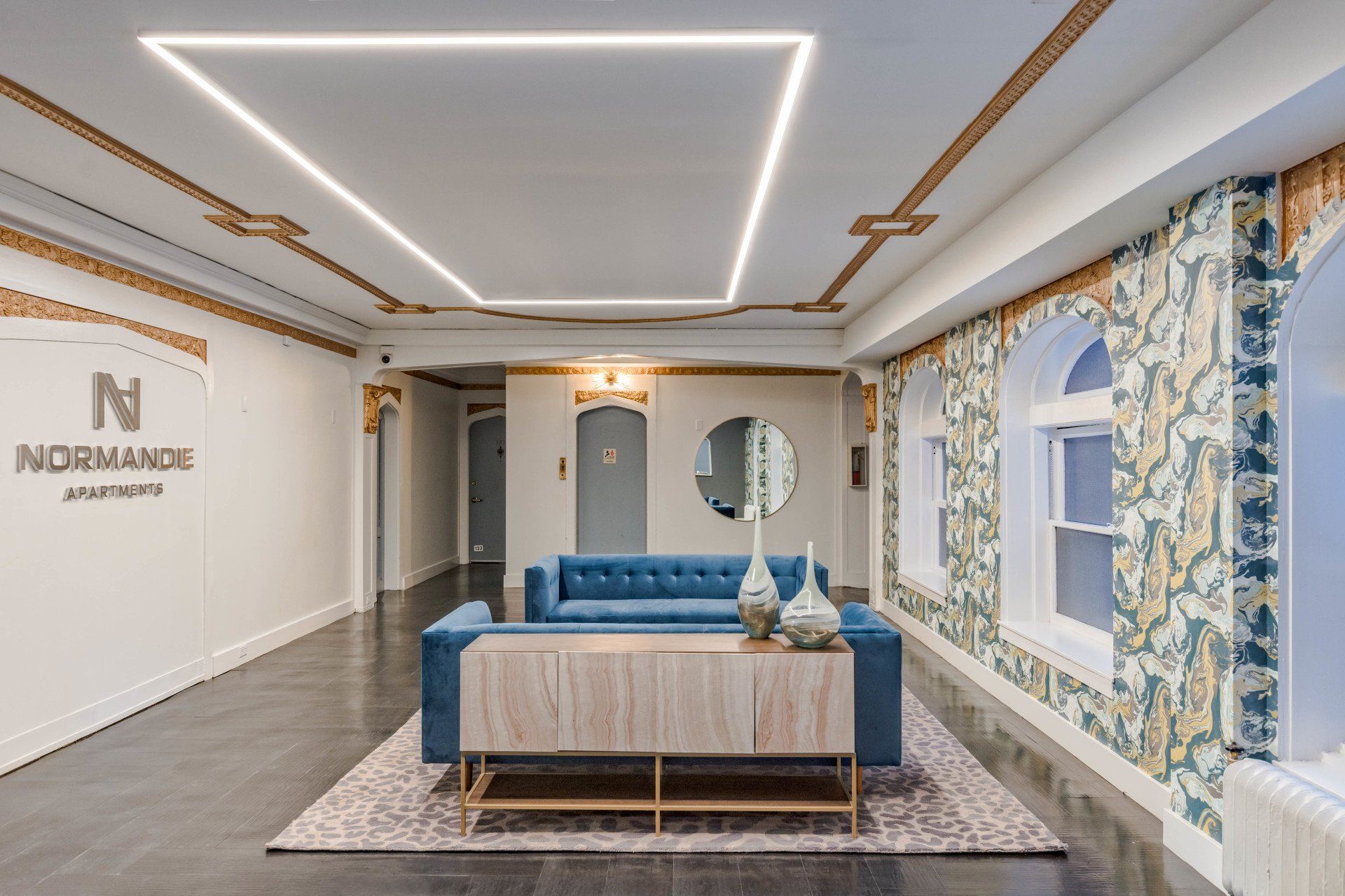Normandie lobby