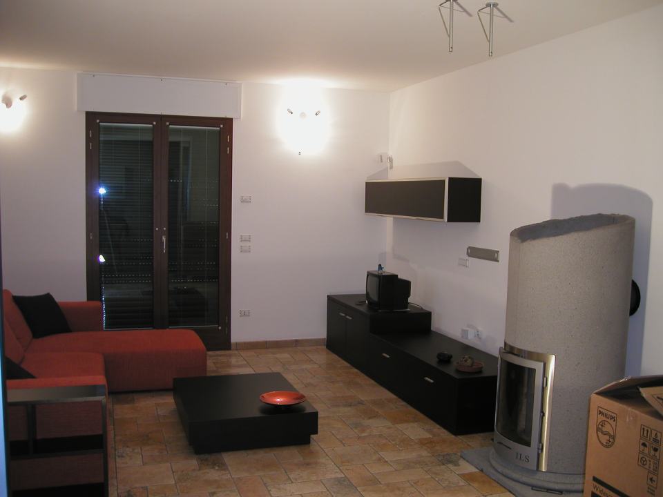 sala con serramenti e infissi in alluminio e legno a Treviso