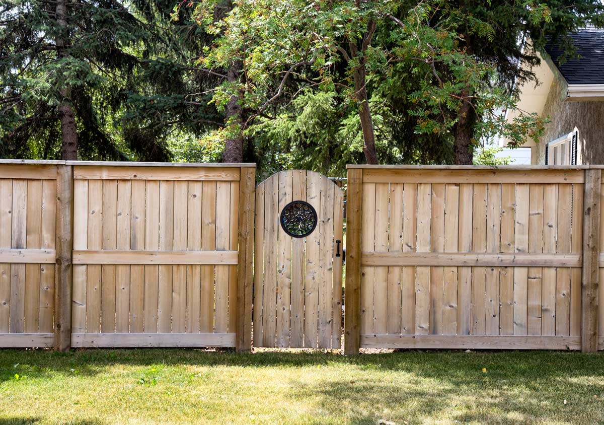 FENCING & GATES