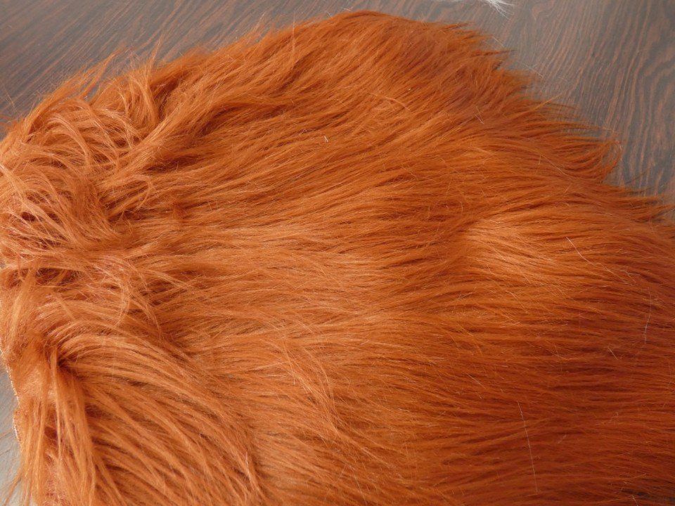 tessuto a pelo lungo color ruggine