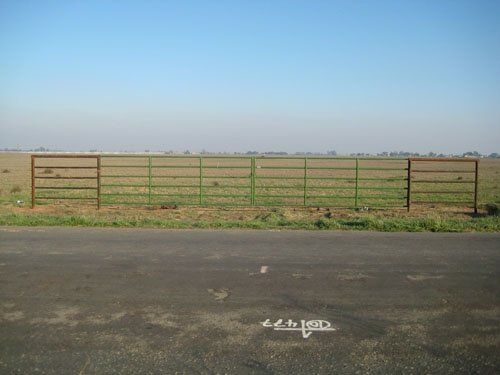 Double gate