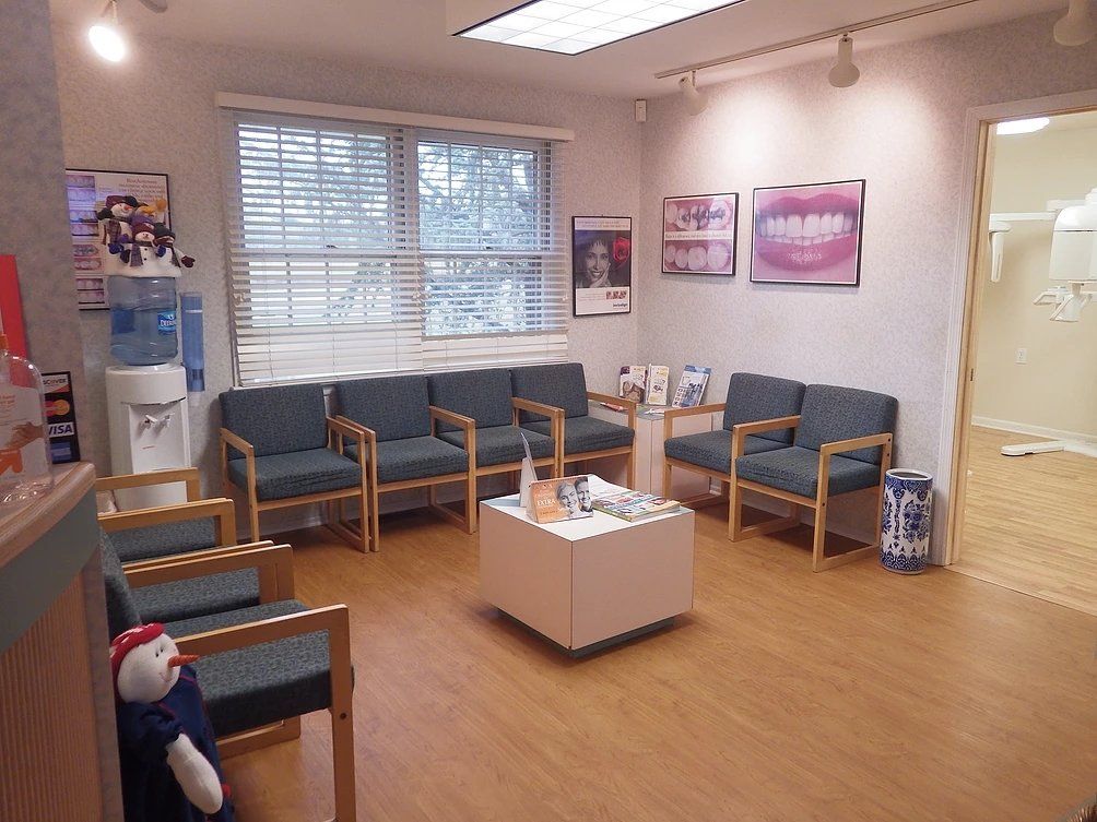 Mount Laurel Dental & Implant Center, Waiting Area
