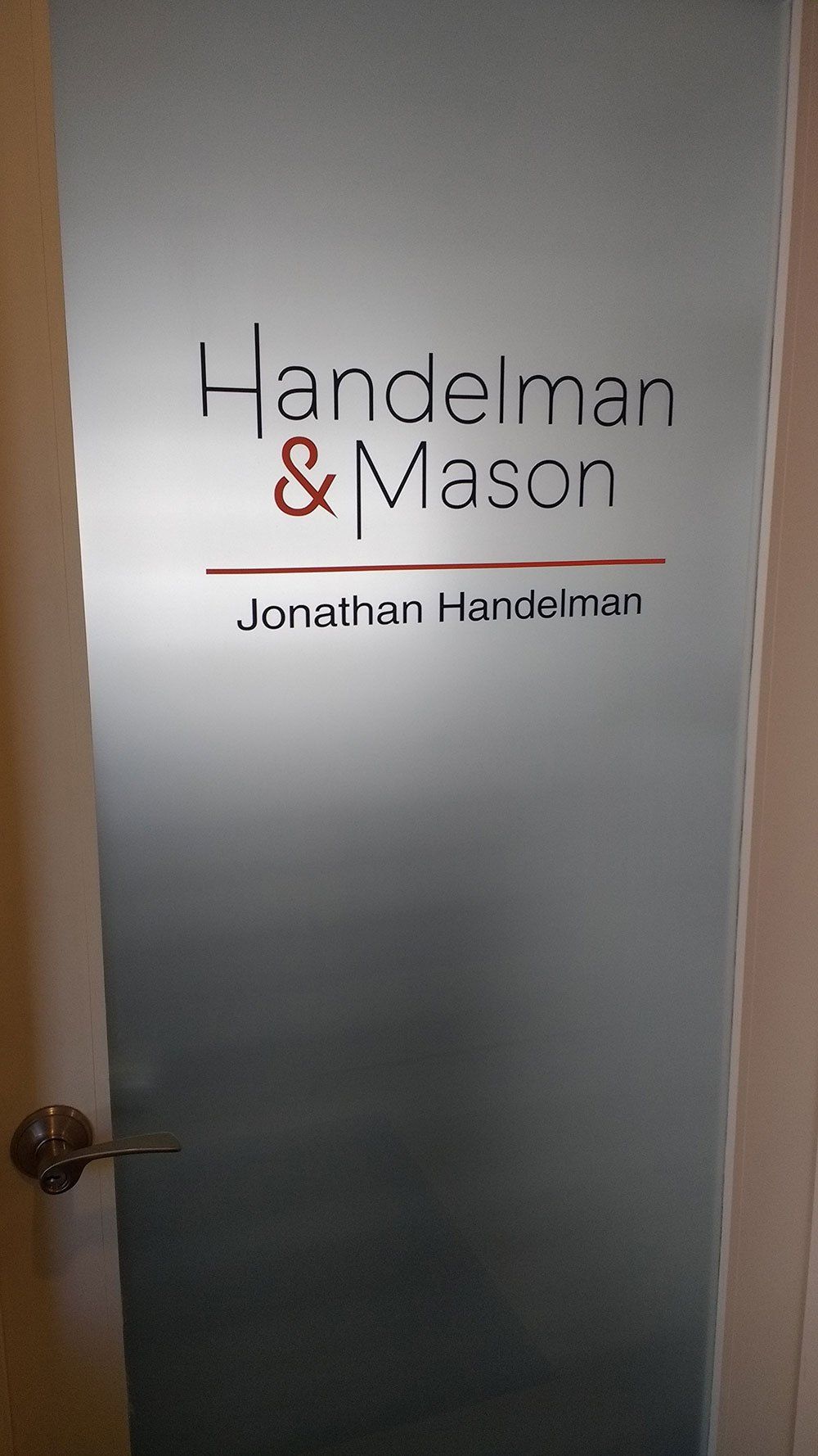 Window Lettering 19