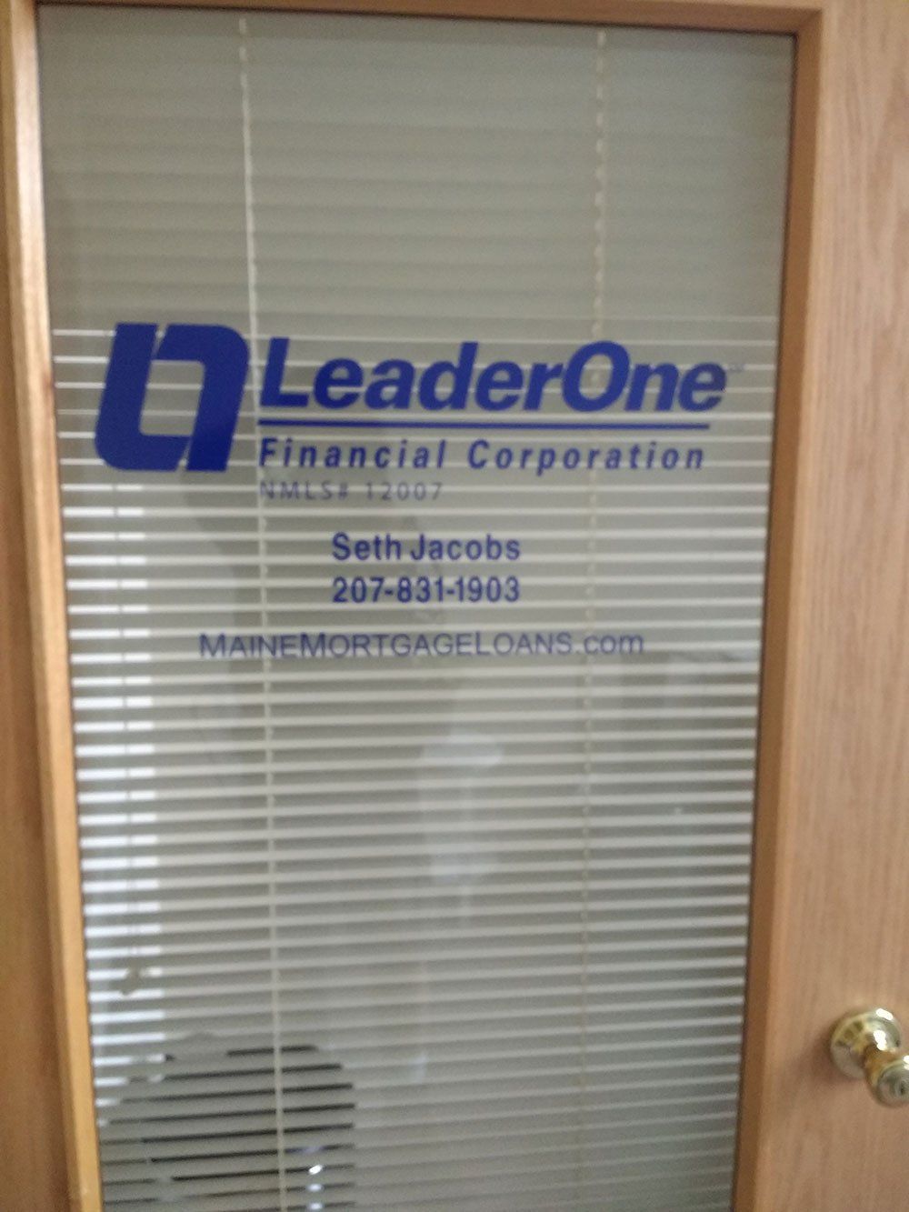 Window Lettering 20