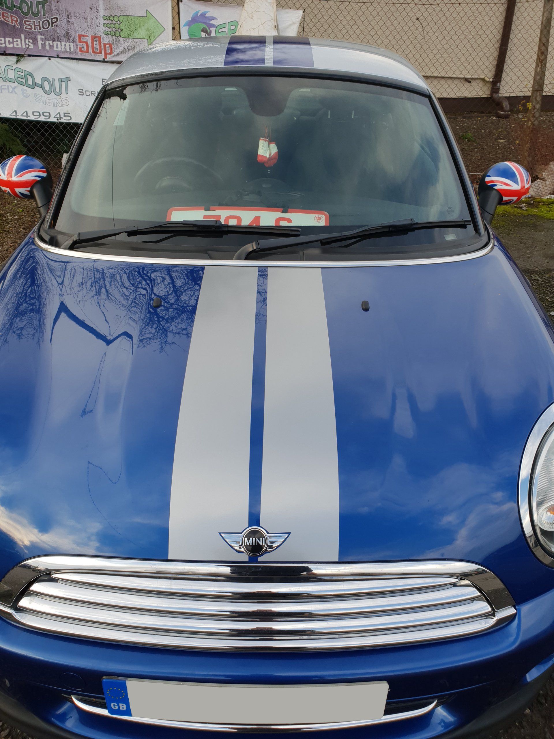Car decals on a Mini in blue
